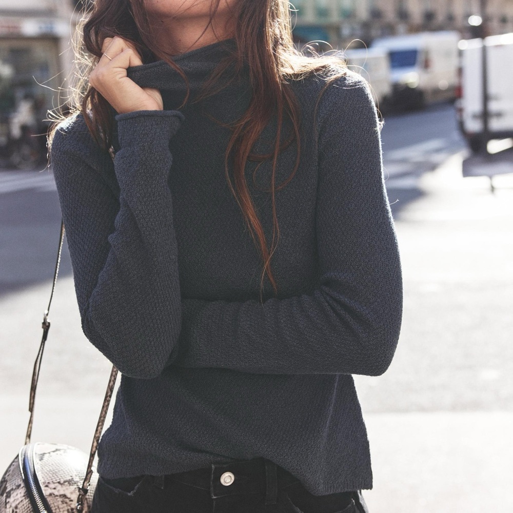 Mock neck knit top